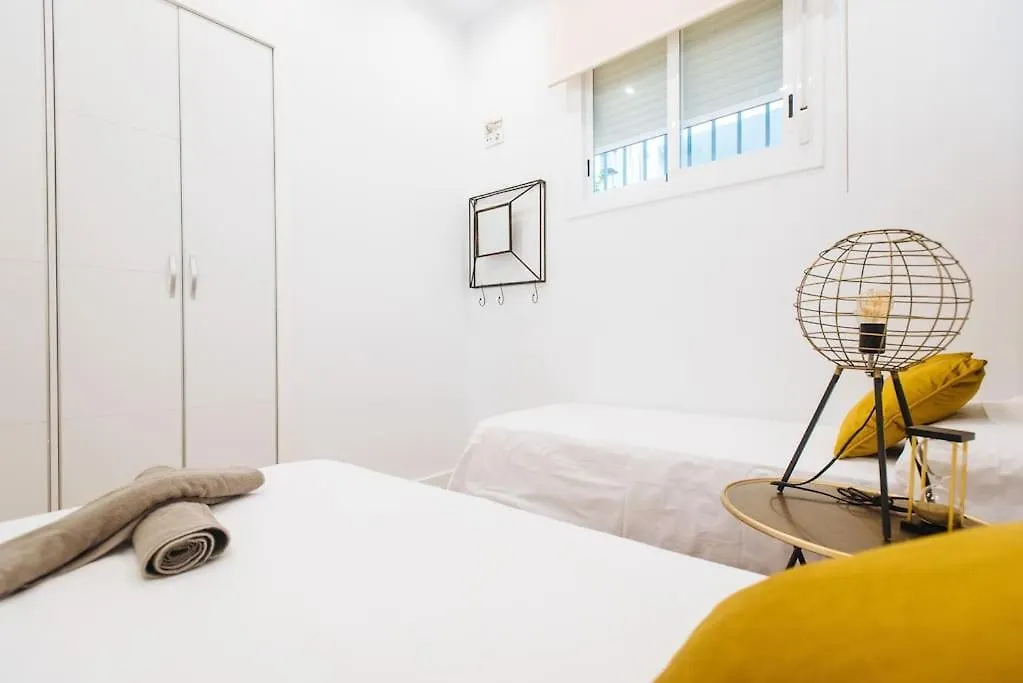 Selecta Patricio Saenz Apartment Seville 0*,