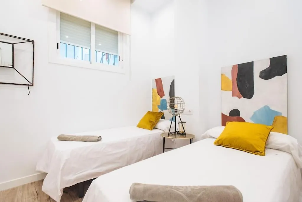 Selecta Patricio Saenz Apartment Seville 0*,